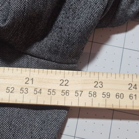 Banana Republic Mens Gray Herringbone Blazer 44L Two-Button Suit Jacket Long Sle - Picture 13 of 16
